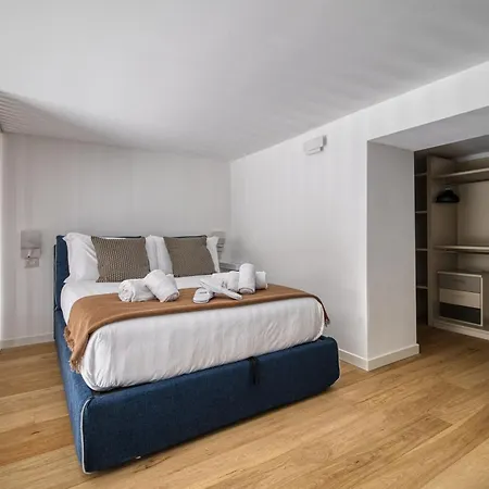 Stylish Design Loft In Navigli By Mastery * Milan