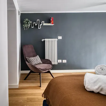 Stylish Design Loft In Navigli By Mastery Appartement